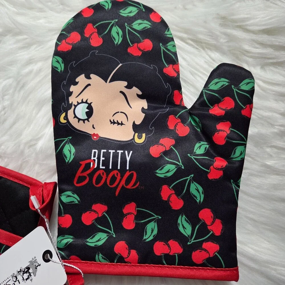 Betty Boop Potholder & Oven Mitt Set